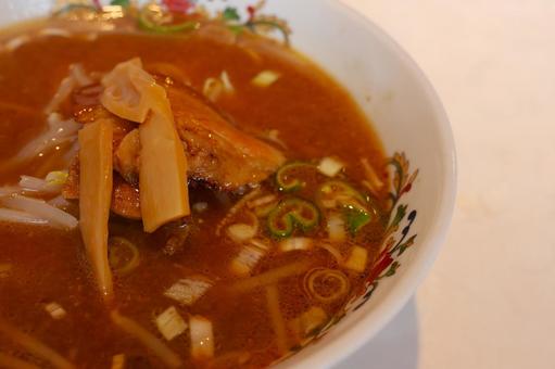 中華料理店のみそラーメン 中華料理店のみそラーメン みそ,ラーメン,シナチクの写真素材
