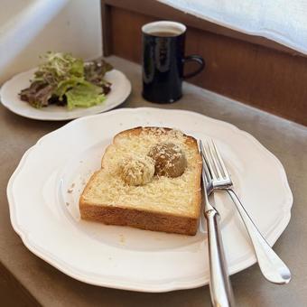 栗のトースト 栗のトースト パン,朝食,トーストの写真素材