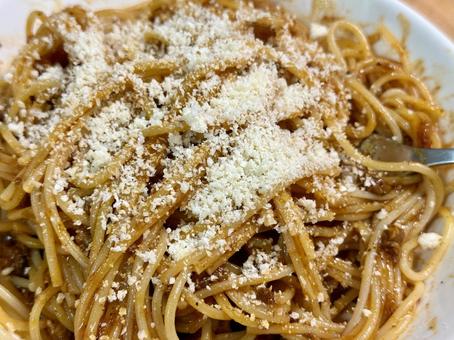 粉チーズたっぷりパスタ パスタ,スパゲティ,トマトソースの写真素材