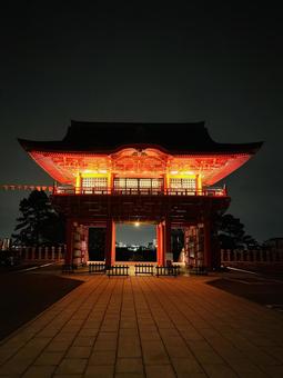 夜の犬山成田山 夜の犬山成田山 夕方,楼門,夜の写真素材