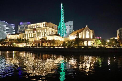 汽車道から臨むみなとみらいの夜景 横浜,みなとみらい,みなとみらい21の写真素材