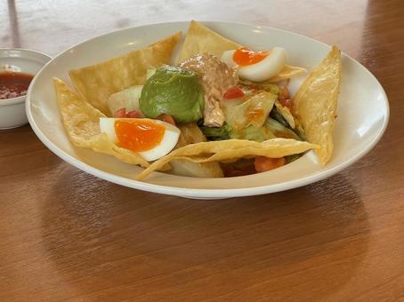 タコサラダ タコサラダ 昼食,ランチ,軽食の写真素材