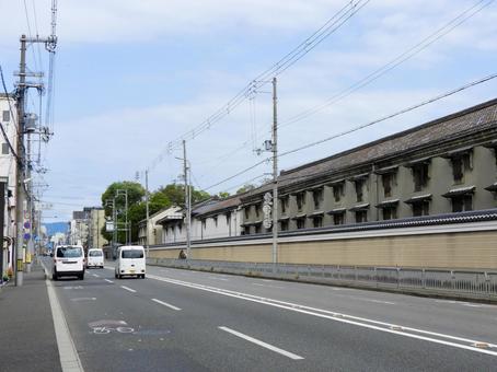 京都市下京区大宮正面付近の大宮通 京都市下京区大宮正面付近の大宮通 大宮通,京都市,道路の写真素材