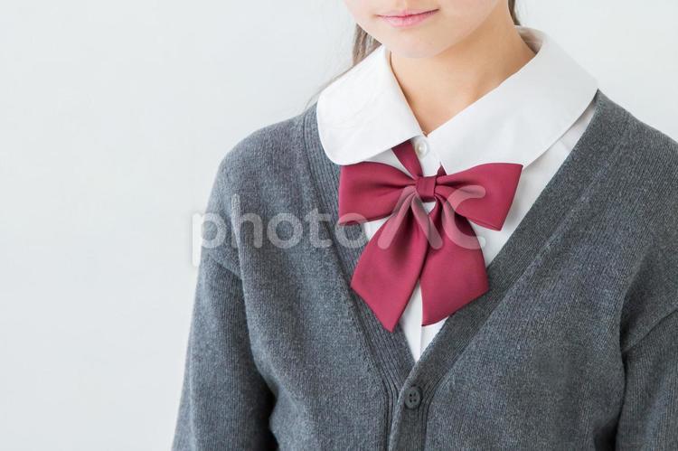 落ち込む制服を着た女の子 学生,女子高生,女子中学生の写真素材