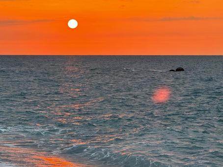 Sunset over the Sea of Japan, JPG