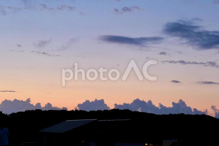 夕暮れ 夕暮れ,夏,空の写真素材