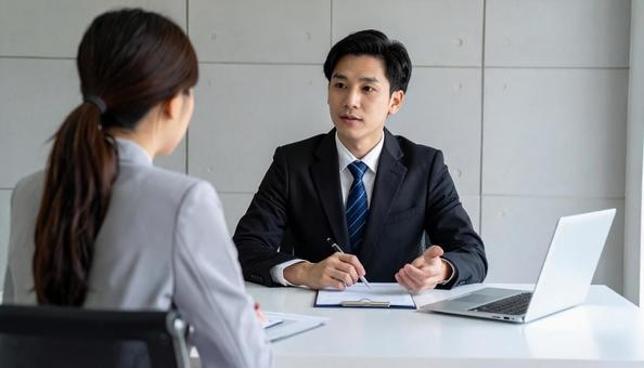 面接官の写真