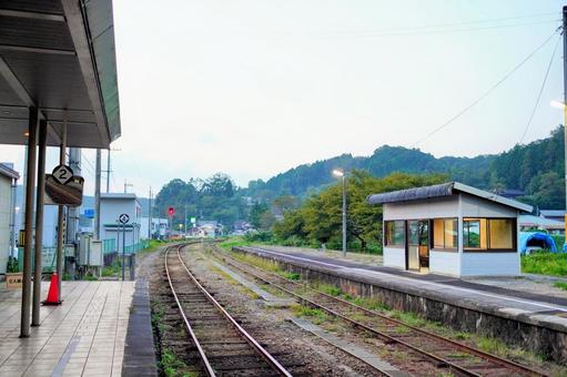 木次線の出雲三成駅 木次線の出雲三成駅 鉄道,木次線,出雲三成の写真素材