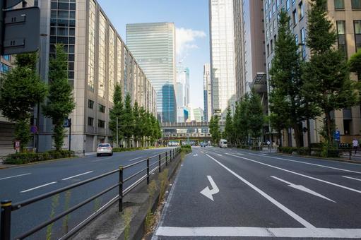 東京都内 大通り 東京都内 大通りの写真