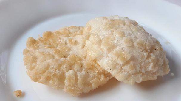 揚げ塩せんべい・1 せんべい,米菓,おやつの写真素材