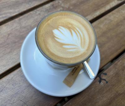 ラテアートが描かれたカフェラッテ ラテアートが描かれたカフェラッテ ラテアート,カフェラッテ,コーヒーの写真素材