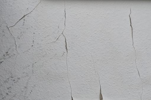 Photo, outer wall, crack, turn over, 