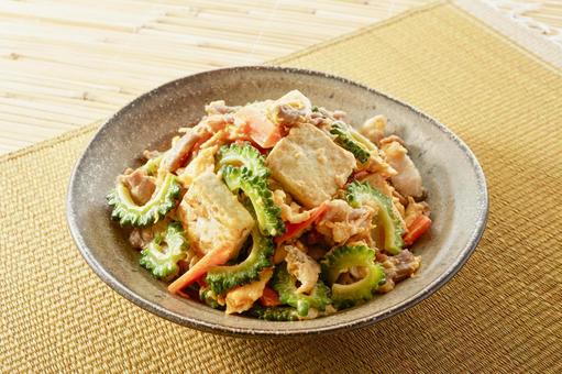 島豆腐入りゴーヤチャンプル 島豆腐入りゴーヤチャンプル ゴーヤチャンプル,島豆腐,豆腐チャンプルーの写真素材