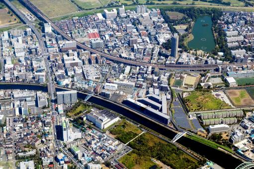 埼京線の浮間舟渡駅付近を空撮 埼京線の浮間舟渡駅付近を空撮 空撮,浮間舟渡駅,埼京線の写真素材