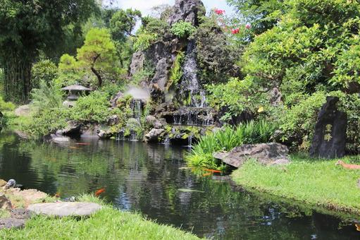 ベトナムフエのティエンムー寺の境内風景 ベトナムフエのティエンムー寺の境内風景 ティエンムー寺,ベトナム,フエの写真素材