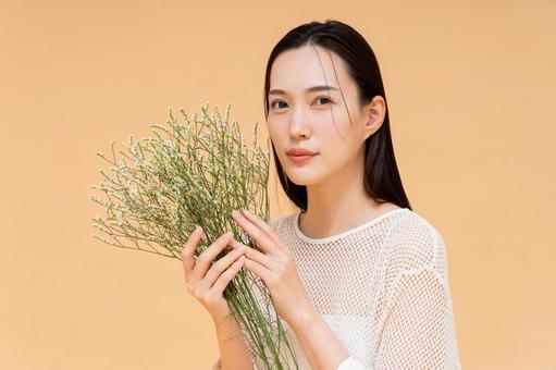 若い女性のビューティ 若い女性のビューティ スキンケア,女性,肌の写真素材