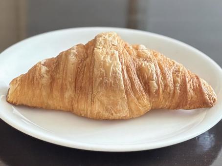 クロワッサン クロワッサン クロワッサン,パン,朝食の写真素材