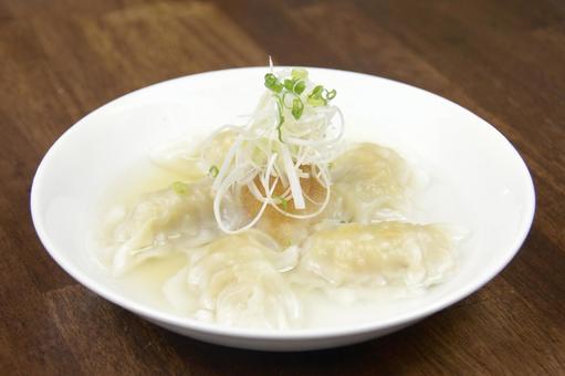 水餃子 水餃子の写真