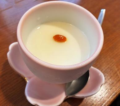 杏仁豆腐 杏仁豆腐 杏仁豆腐,おやつ,スイーツの写真素材