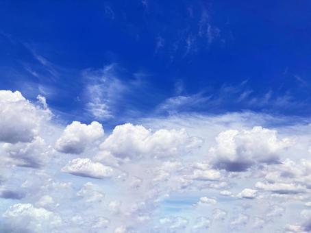 夏空 夏空 夏空,雲,白の写真素材