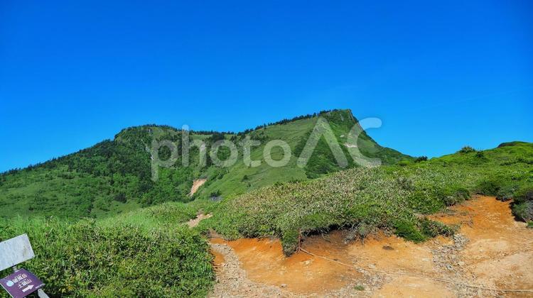 毛無峠から見る破風岳 山,登山,景色の写真素材