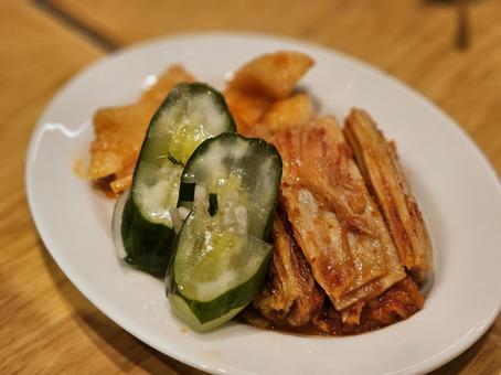 キムチ キムチ 韓国料理,焼肉屋,辛いの写真素材