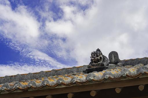 沖縄-【竹富島-竹富島の風景】 沖縄-【竹富島-竹富島の風景】 海,青,青空の写真素材
