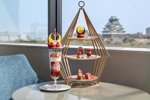 春限定のいちごアフタヌーンティー・大阪城 いちご,パフェ,大阪城の写真素材
