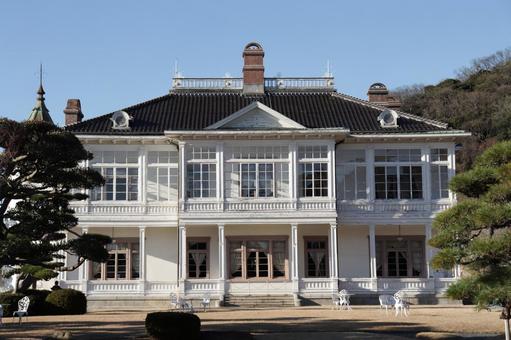 初冬の冬空に凛と立つ白亜の洋館仁風閣 仁風閣,洋館,白亜の写真素材