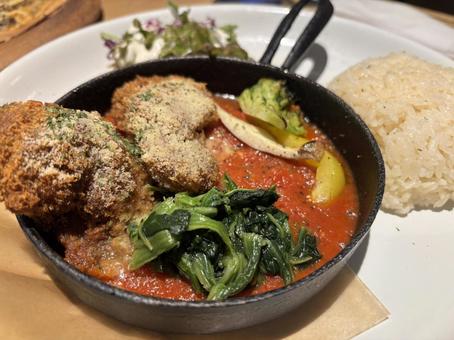 トマトチキンプレート カフェ,ランチ,軽食の写真素材