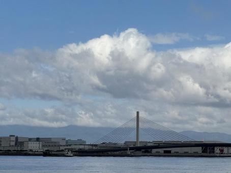 海と青空　船 海,青空,雲の写真素材