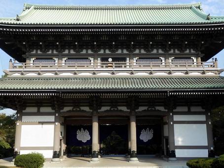 【風景写真】曹洞宗大本山總持寺の風景 【風景写真】曹洞宗大本山總持寺の風景 總持寺,諸嶽山,曹洞宗の写真素材