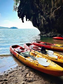 Sea kayaking, JPG Sea kayaking, JPG