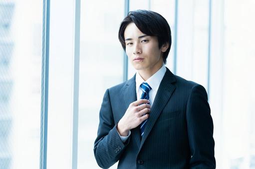 若いビジネスマンのポートレート ビジネスマン,男性,若いの写真素材