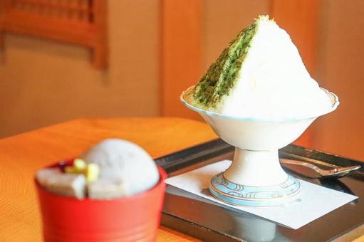 Black sesame parfait and shaved ice ④ Black sesame parfait and shaved ice ④