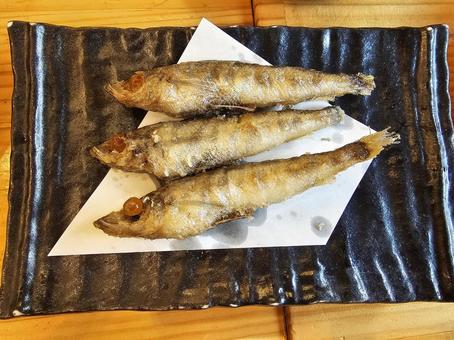 メヒカリの唐揚げ メヒカリの唐揚げの写真