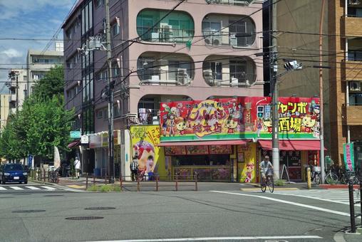 東三国付近での信号待ち 東三国付近での信号待ち 交差点,横断歩道,信号待ちの写真素材