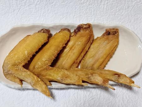 手羽先の唐揚げ 手羽先の唐揚げ,手羽先,唐揚げの写真素材