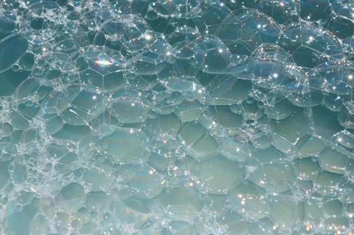 水面に浮かぶ泡 泡イメージ,泡,バブルの写真素材
