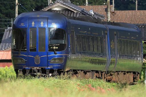 京都丹後鉄道 KTR8000形（宮舞線） ktr8000形,特急,丹後の海の写真素材