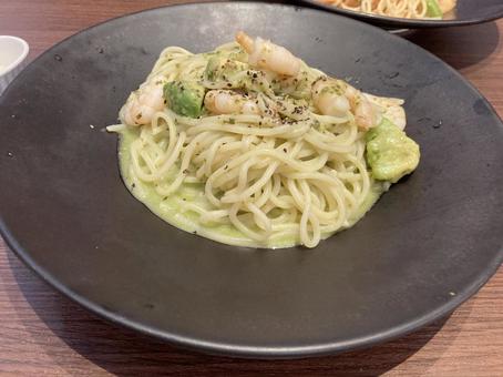 Photo, pasta, shrimp, avocado, 