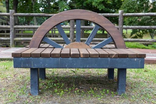 SL機関車の動輪デザインのベンチ 大正駅,国鉄,広尾線の写真素材