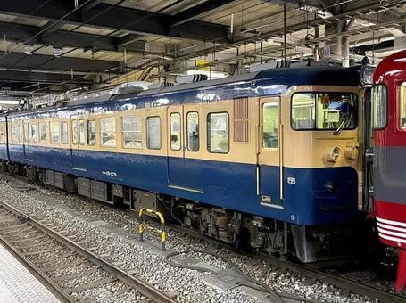 115系スカ色 S26 115系スカ色 S26の写真