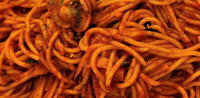 ナポリタン接写 ナポリタン接写 ナポリタン,大盛り,オーバル皿の写真素材