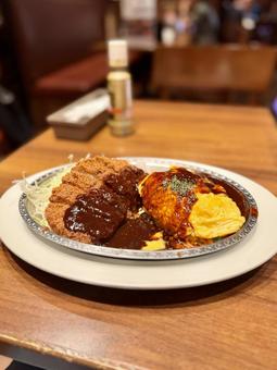 銀座ライオン 銀座ライオン 銀座ライオン,ハンバーグ,卵焼きの写真素材