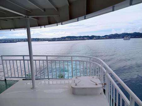 桜島フェリーの゙航跡 桜島フェリー,フェリー,船の写真素材