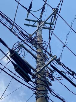 電柱電線6987 電柱電線6987の写真
