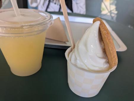 カフェでひと息 カフェでひと息の写真