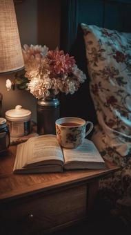 読書と温かい紅茶で過ごす穏やかな夜 読書と温かい紅茶で過ごす穏やかな夜の写真