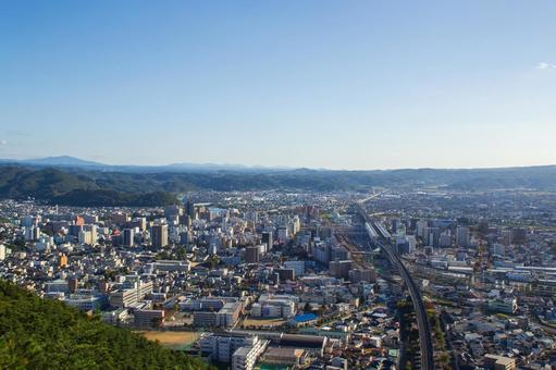 福島市の街並みを高台から望む風景 福島市の街並みを高台から望む風景 福島,福島市,風景の写真素材